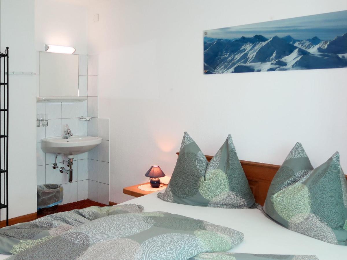 Apartment Leo By Interhome *